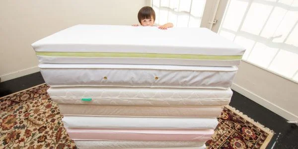 Attention Parents! Is your baby's <I>crib mattress</I> safe and natural? mattressreviews.us 1 attention-parents-is-your-babys-crib-mattress-safe-and-natural-mattressreviews-co