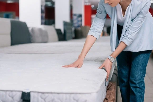 Sleep Outfitters chain buys out Mattress Barn mattressreviews.us 1 sleep-outfitters-chain-buys-out-mattress-barn-mattressreviews-co