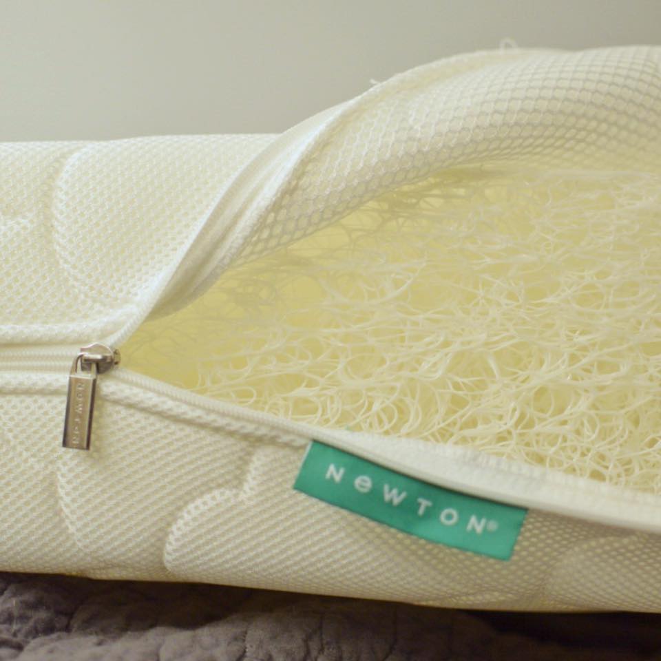 Reviewing the New Newton Baby Mattress 1 reviewing-the-new-newton-baby-mattress