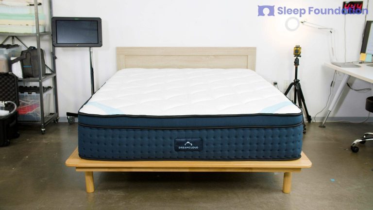 is-the-dreamcloud-a-good-mattress