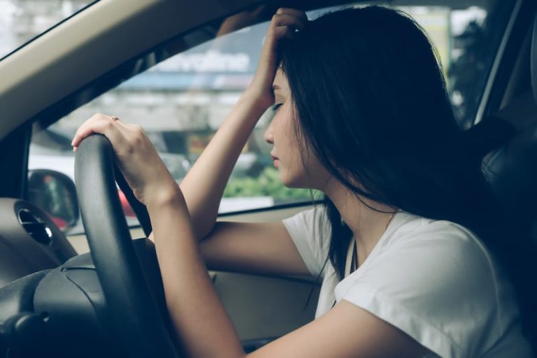 drowsy-driving-causes-and-risk-factors